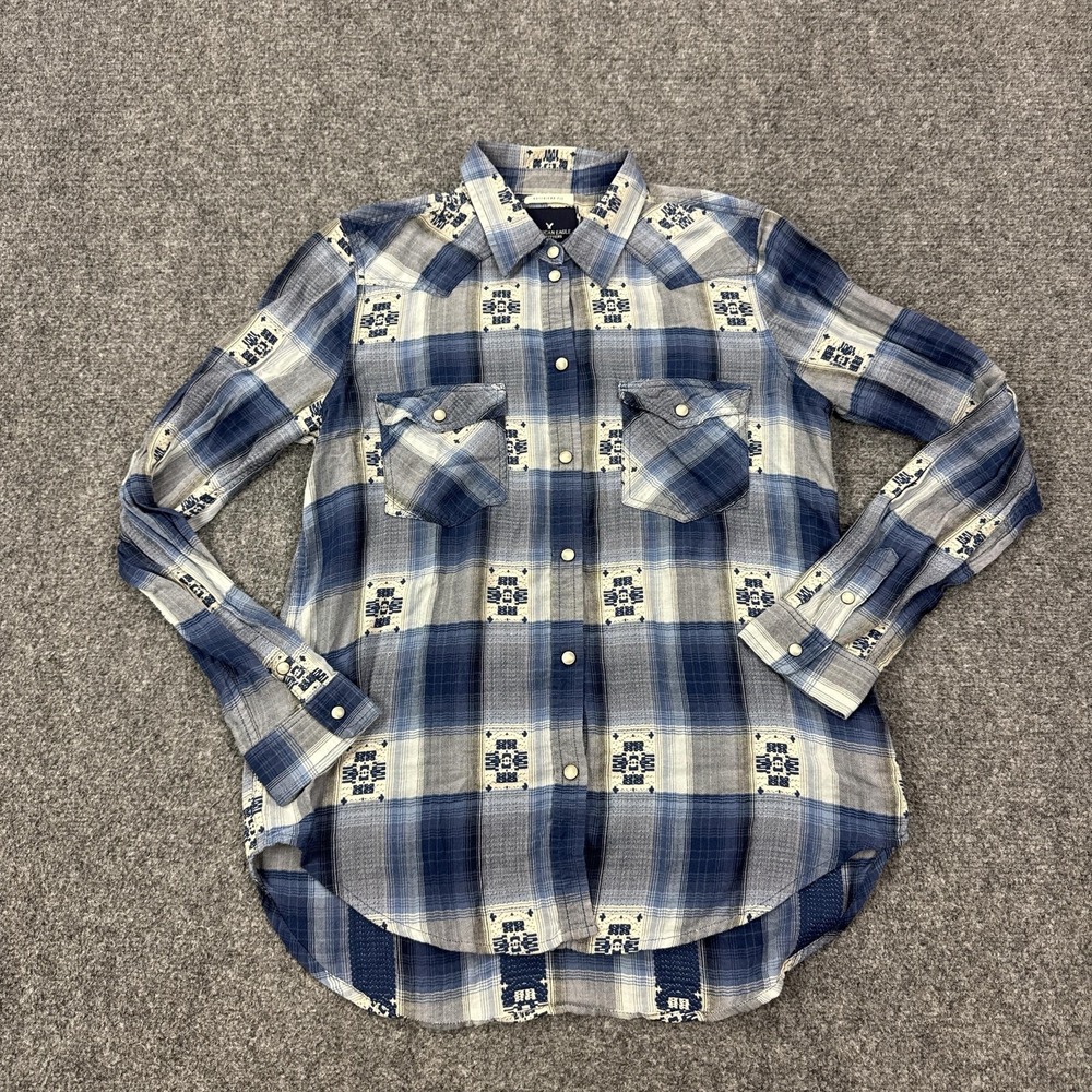 American Eagle Outfitters Button Up Shirt Womens Small Blue Plaid Boyfriend
